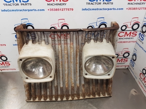 Ford 10, 30 Series 6610, 7710, 7810 Grill And Lights 83924427, E1nn8200aa98m - Решётка радиатора для Тракторов: фото 1 Ford 10, 30 Series 6610, 7710, 7810 Grill And Lights 83924427, E1nn8200aa98m - Решётка радиатора для Тракторов: фото 1