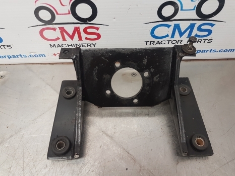 Ford 10, 30, Tw Series Wheel Steering Support D5nn3b718d, 83905510, D5nn3b718d - Рулевое управление для Тракторов: фото 1 Ford 10, 30, Tw Series Wheel Steering Support D5nn3b718d, 83905510, D5nn3b718d - Рулевое управление для Тракторов: фото 1