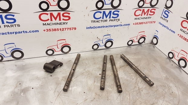 Ford 10 Series 6610 Transmission Control Shift Rods E0nn7240gf, 83930965 - Трансмиссия для Тракторов: фото 1 Ford 10 Series 6610 Transmission Control Shift Rods E0nn7240gf, 83930965 - Трансмиссия для Тракторов: фото 1