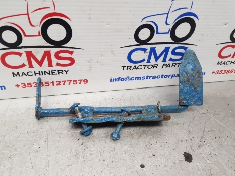 Ford 2000, 3000 Foot Throttle, Accelerator Control Pedal - Топливная система для Тракторов: фото 1 Ford 2000, 3000 Foot Throttle, Accelerator Control Pedal - Топливная система для Тракторов: фото 1