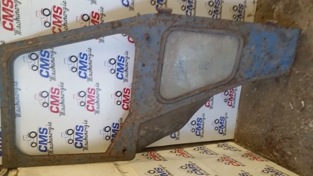 Ford 3600 Ford Cab Door Right. Please Check By Photos. - Дверь и запчасти для Тракторов: фото 1 Ford 3600 Ford Cab Door Right. Please Check By Photos. - Дверь и запчасти для Тракторов: фото 1