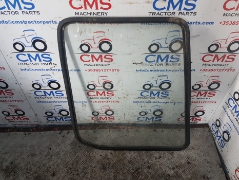 Ford 4600, Tw, 600, 700 Series Q Cab Door Glass Upper Rh&lh With Seal 83914255 - Стекло и запчасти для Тракторов: фото 1 Ford 4600, Tw, 600, 700 Series Q Cab Door Glass Upper Rh&lh With Seal 83914255 - Стекло и запчасти для Тракторов: фото 1