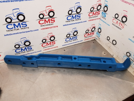 Ford 4610 And 5640 Combi Hitch With Hook And Drawbar 82852035 - Рама/ Шасси: фото 1 Ford 4610 And 5640 Combi Hitch With Hook And Drawbar 82852035 - Рама/ Шасси: фото 1