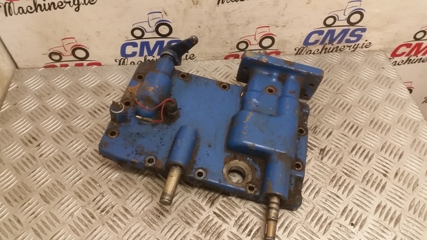 Ford 4630, 30 Series Transmission Gearbox Top Cover Control K3660721251 - Коробка передач и запчасти для Тракторов: фото 1