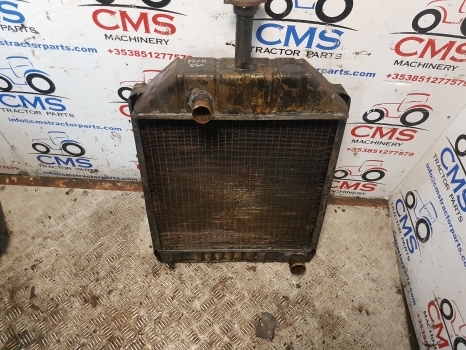 Ford 550, 655, 655a, 555a Radiator E0nn8005ea15l, 83925456 - Радиатор для Экскаваторов-погрузчиков: фото 1 Ford 550, 655, 655a, 555a Radiator E0nn8005ea15l, 83925456 - Радиатор для Экскаваторов-погрузчиков: фото 1