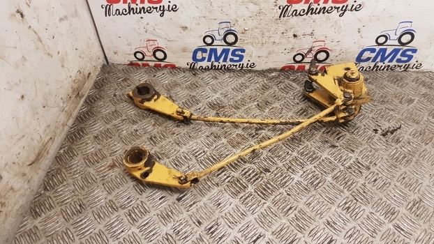 Ford 655, 555 A, B, C, D Digger Brake Linkage D4nn2465b - Детали тормозной системы для Экскаваторов-погрузчиков: фото 1