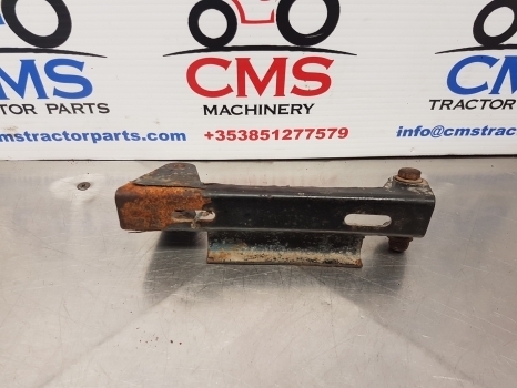 Ford 6610, 10, 30 Tw Ser. Q Cab Front Lights Support Lhs E4nn15z555aa, 83949398 - Свет/ Освещение для Тракторов: фото 1