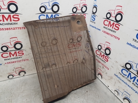 Ford 6640, 5640, 7740 Side Panel Grill Rhs 820052308, E9nn8k188ad, 81875284 - Решётка радиатора для Тракторов: фото 1 Ford 6640, 5640, 7740 Side Panel Grill Rhs 820052308, E9nn8k188ad, 81875284 - Решётка радиатора для Тракторов: фото 1