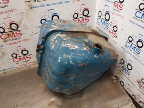 Ford 7600, 6600, 6710, 6610, 7610 Fuel Tank D5nn9002g, 83906888 - Топливный бак: фото 1 Ford 7600, 6600, 6710, 6610, 7610 Fuel Tank D5nn9002g, 83906888 - Топливный бак: фото 1