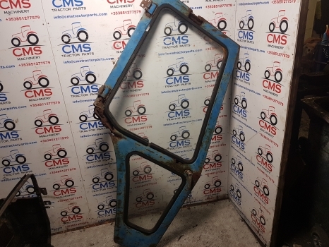 Ford 7600, 7710, 6600 Tw10, Tw20 Q Cab Door Right Assembly D8nn9420124bc - Дверь и запчасти для Тракторов: фото 1 Ford 7600, 7710, 6600 Tw10, Tw20 Q Cab Door Right Assembly D8nn9420124bc - Дверь и запчасти для Тракторов: фото 1