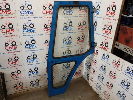 Ford 7610, 6600 Tw10, Tw20 Q Cab Door Left Assembly D8nn9420125bc, D8nn9420125bb - Дверь и запчасти: фото 1 Ford 7610, 6600 Tw10, Tw20 Q Cab Door Left Assembly D8nn9420125bc, D8nn9420125bb - Дверь и запчасти: фото 1