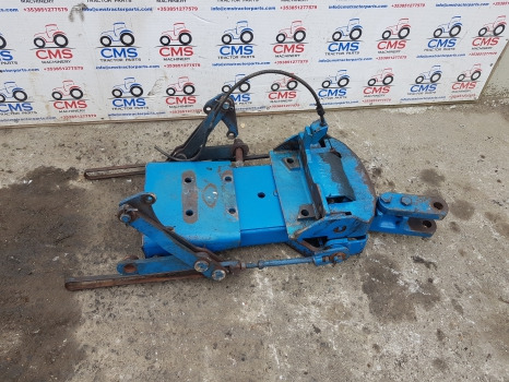 Ford 7740, 40 Series, Pick Up Hitch Complete E9nne936ab12b, 81875162 - Рама/ Шасси: фото 1 Ford 7740, 40 Series, Pick Up Hitch Complete E9nne936ab12b, 81875162 - Рама/ Шасси: фото 1