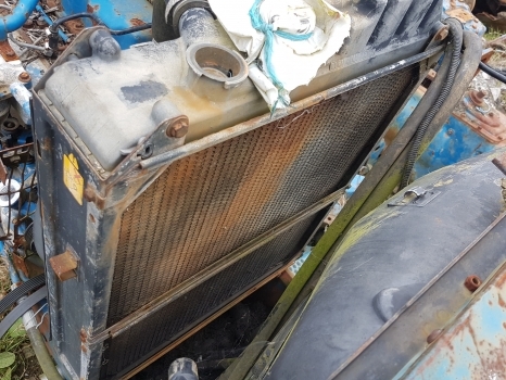 Ford 8340, 40 Series Engine Water Cooling Radiator 82015105, 82015099 - Радиатор для Тракторов: фото 1 Ford 8340, 40 Series Engine Water Cooling Radiator 82015105, 82015099 - Радиатор для Тракторов: фото 1
