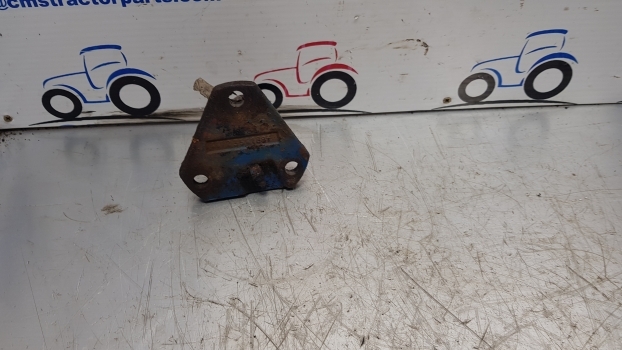 Ford , Case King Pin 44723541881 - Рулевое управление для Тракторов: фото 1 Ford , Case King Pin 44723541881 - Рулевое управление для Тракторов: фото 1