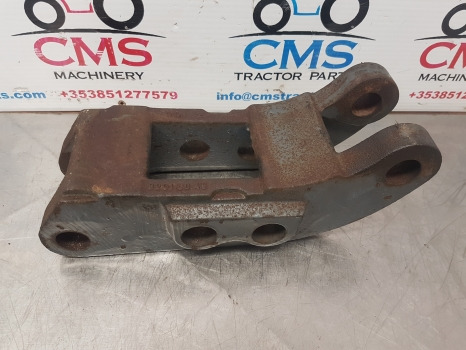 Ford New Holland 40, Ts Series 8340, 8240 Top Link Bracket 82010045, 82007674 - Подвеска: фото 1 Ford New Holland 40, Ts Series 8340, 8240 Top Link Bracket 82010045, 82007674 - Подвеска: фото 1
