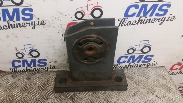 Ford New Holland 40, Ts Series Cab Mount 82021818 , 82021777 , 81866330 - Подвеска кабины для Тракторов: фото 1