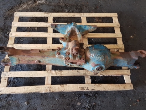 Ford Tw 20 Front Axle Housing Zp1927693, 81927693, Zp1927835, 81927835, 4468461009 - Передняя ось для Тракторов: фото 1 Ford Tw 20 Front Axle Housing Zp1927693, 81927693, Zp1927835, 81927835, 4468461009 - Передняя ось для Тракторов: фото 1