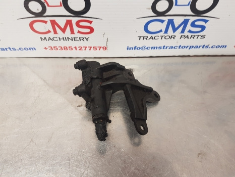 Hyundai Robex R140lc-9a, R160lc-9a Support Bracket - Двигатель и запчасти: фото 1 Hyundai Robex R140lc-9a, R160lc-9a Support Bracket - Двигатель и запчасти: фото 1