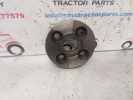 Jcb 2cx Front Axle Hub Retaining Plate 453/30305 - Ступица для Экскаваторов-погрузчиков: фото 1 Jcb 2cx Front Axle Hub Retaining Plate 453/30305 - Ступица для Экскаваторов-погрузчиков: фото 1