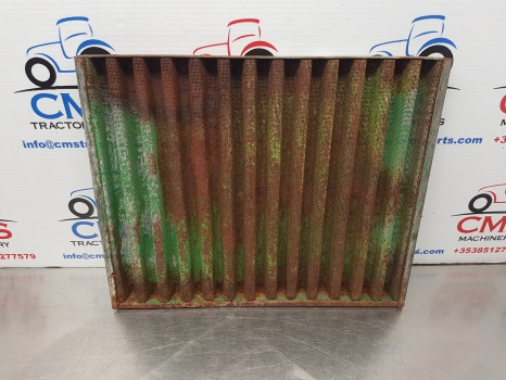 John Deere 2040, 1630, 1030, 2240 Side Grille, Grill Panel Ar72949 , At19981 - Решётка радиатора: фото 1