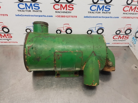 John Deere 3040, 3140, 2140, 2141, 2040s, Air Cleaner Filter Box Al31569 - Система впуска: фото 1 John Deere 3040, 3140, 2140, 2141, 2040s, Air Cleaner Filter Box Al31569 - Система впуска: фото 1