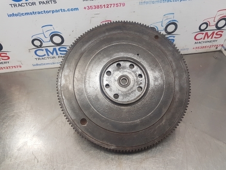 John Deere 3350, 2130, 2135, 2355 40, 50 And 55 Series Flywheel Re18678 - Маховик для Тракторов: фото 1 John Deere 3350, 2130, 2135, 2355 40, 50 And 55 Series Flywheel Re18678 - Маховик для Тракторов: фото 1