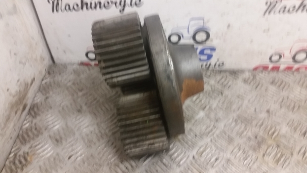 John Deere 5820 Plannet Pinion Carrier Assembly L171757, L158672, L113164 - Трансмиссия для Тракторов: фото 4 John Deere 5820 Plannet Pinion Carrier Assembly L171757, L158672, L113164 - Трансмиссия для Тракторов: фото 4
