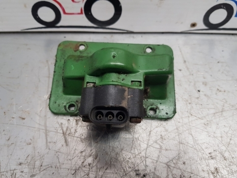 John Deere 6000 Series Potentiometer Sensor L76217,al110352,al115435,l102324 - Сенсор для Тракторов: фото 1 John Deere 6000 Series Potentiometer Sensor L76217,al110352,al115435,l102324 - Сенсор для Тракторов: фото 1