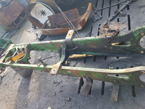 John Deere 6110 Main Frame Assy Al154823, Al114447, Al116521 - Подвеска кабины: фото 1