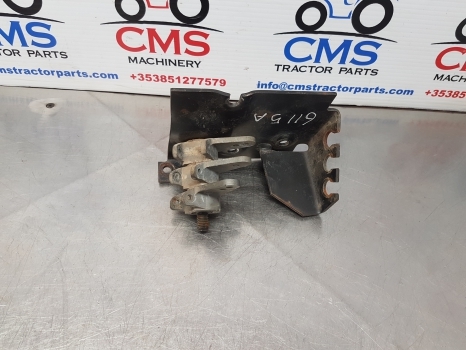 John Deere 6115m, 6m Series, Cab Shift Lever Bracket Al76483, Al173418, Al173417 - Кузов и экстерьер для Тракторов: фото 1 John Deere 6115m, 6m Series, Cab Shift Lever Bracket Al76483, Al173418, Al173417 - Кузов и экстерьер для Тракторов: фото 1