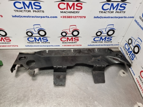 John Deere 6145, 6r Series, 6r 185 Radiator Carrier Support Al206124 - Кузов и экстерьер: фото 1 John Deere 6145, 6r Series, 6r 185 Radiator Carrier Support Al206124 - Кузов и экстерьер: фото 1