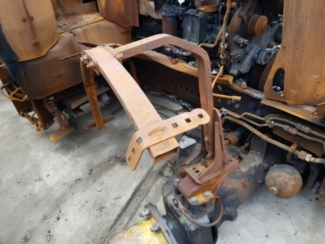 John Deere 6215r Front Axle Mudguard Bracket Kit L220544, Al223356, Al223362 - Крыло для Тракторов: фото 1 John Deere 6215r Front Axle Mudguard Bracket Kit L220544, Al223356, Al223362 - Крыло для Тракторов: фото 1