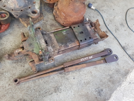 John Deere 6430, 6115m Hydraulic Pick Up Hitch Assy Al229595, Al169076, Al169077 - Сцепное устройство для Тракторов: фото 1 John Deere 6430, 6115m Hydraulic Pick Up Hitch Assy Al229595, Al169076, Al169077 - Сцепное устройство для Тракторов: фото 1