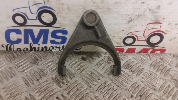 Landini Mythos Series Mythos 115 Transmission Selector Fork 3651482m1 - Трансмиссия для Тракторов: фото 1 Landini Mythos Series Mythos 115 Transmission Selector Fork 3651482m1 - Трансмиссия для Тракторов: фото 1