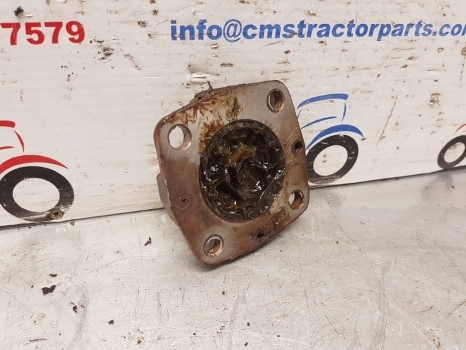 Landini Vision 95, 105 Front Axle King Pin Top Cover 3557986m1 - Передняя ось для Тракторов: фото 1 Landini Vision 95, 105 Front Axle King Pin Top Cover 3557986m1 - Передняя ось для Тракторов: фото 1