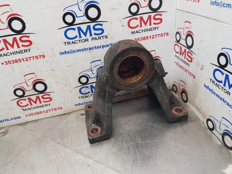 Massey Ferguson 5400, 6400, 3000 Ser 5455 Front Axle Bracket 3712093m11, 3712093 - Подвеска: фото 1