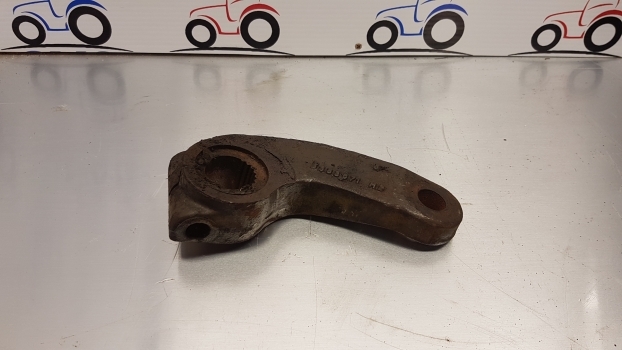 Massey Ferguson 600 Series Front Axle 2wd Top Control Arm 3383871m2 - Рулевое управление для Тракторов: фото 1