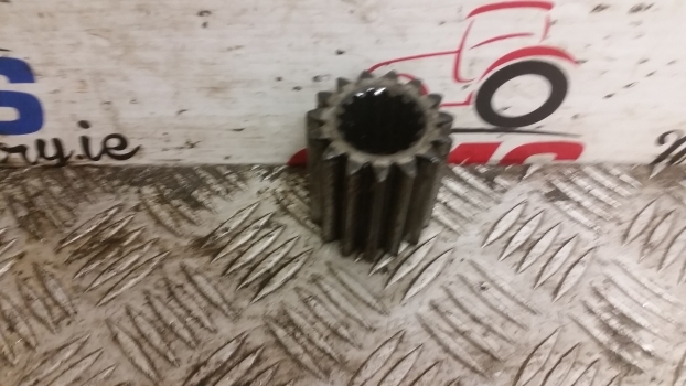 Massey Ferguson 6150, 6160 Front Axle Sun Gear 3429983m1 - Передняя ось для Тракторов: фото 1 Massey Ferguson 6150, 6160 Front Axle Sun Gear 3429983m1 - Передняя ось для Тракторов: фото 1