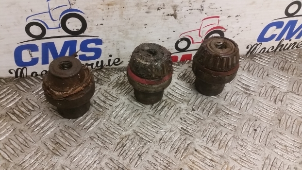 Massey Ferguson 6150, 6160 King Pin 3pc 3429319m1 - Рулевое управление для Тракторов: фото 1