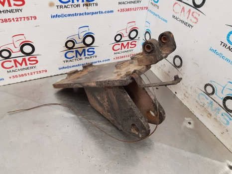 Massey Ferguson 7s.180, 6615, 7714, 6715, 7716 Stabiliser Bracket Rh 4313925m92 - Подвеска: фото 1