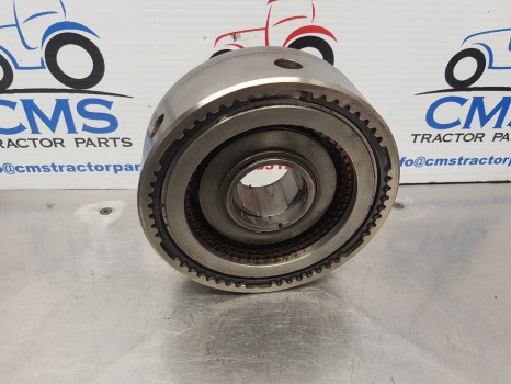 New Holland Case Fiat 8160, Tm, Mxm, 60, M Series Clutch Housing Assy E 5167836 - Сцепление и запчасти: фото 1 New Holland Case Fiat 8160, Tm, Mxm, 60, M Series Clutch Housing Assy E 5167836 - Сцепление и запчасти: фото 1