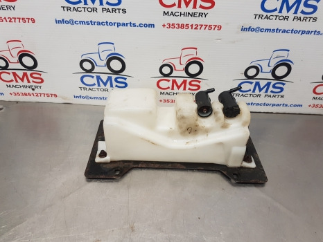 New Holland Case Maxxum Windshield Washer Reservoir 82030995, 82030996, 82030994 - Щетка стеклоочистителя для Сельскохозяйственной техники: фото 1 New Holland Case Maxxum Windshield Washer Reservoir 82030995, 82030996, 82030994 - Щетка стеклоочистителя для Сельскохозяйственной техники: фото 1
