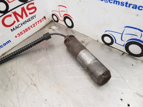 New Holland Case Mxu 115 T6, Tsa, T6000, T4, T5 Draft Sensor 82034162, 87661284 - Сенсор: фото 1 New Holland Case Mxu 115 T6, Tsa, T6000, T4, T5 Draft Sensor 82034162, 87661284 - Сенсор: фото 1