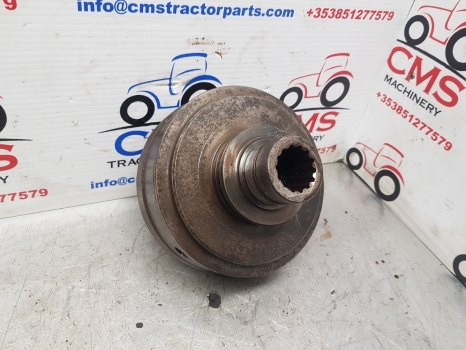 New Holland Case T7, T6000, Puma T7.190 Clutch Bell Housing Powershift 87315038 - Коробка передач: фото 1 New Holland Case T7, T6000, Puma T7.190 Clutch Bell Housing Powershift 87315038 - Коробка передач: фото 1