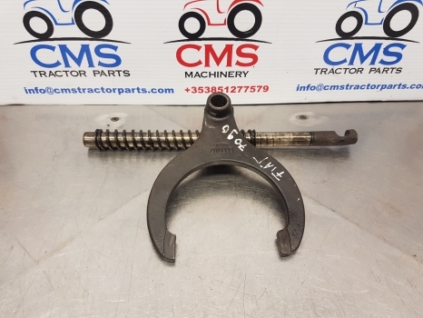 New Holland Fiat 70-90, 90, 93, 94 Series, L95 Transmission Shift Fork 5113659 - Трансмиссия для Тракторов: фото 1 New Holland Fiat 70-90, 90, 93, 94 Series, L95 Transmission Shift Fork 5113659 - Трансмиссия для Тракторов: фото 1
