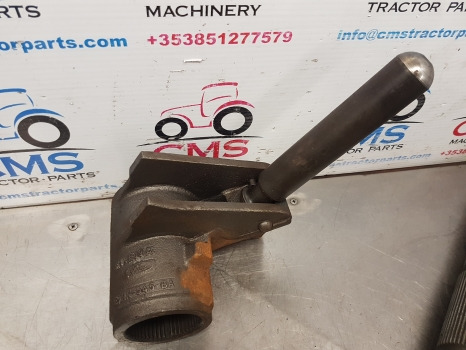 New Holland Ford 7840, 6640, 8240 Ts Piston And Arm E9nn545ba , 81870278 - Гидравлика: фото 1
