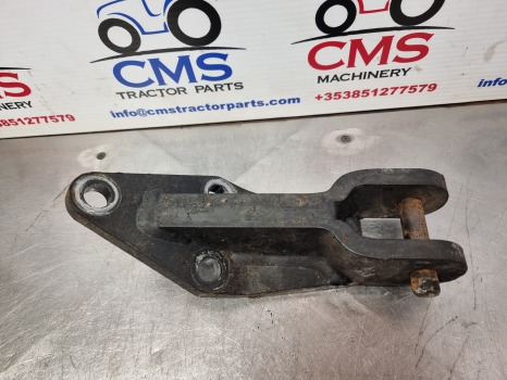 New Holland T5.120, T5 Series, T5.95, T5.110, Stabiliser Bracket 84347440 - Подвеска: фото 1 New Holland T5.120, T5 Series, T5.95, T5.110, Stabiliser Bracket 84347440 - Подвеска: фото 1