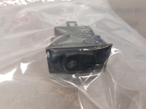 New Holland T5.95, T5.105, Case Rocker Switch, Auto Differential Lock 47458483 - Электрическая система для Тракторов: фото 1 New Holland T5.95, T5.105, Case Rocker Switch, Auto Differential Lock 47458483 - Электрическая система для Тракторов: фото 1