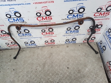 New Holland T6.145 Rear Glass Handle 82030829, 47954788 - Кузов и экстерьер для Тракторов: фото 1 New Holland T6.145 Rear Glass Handle 82030829, 47954788 - Кузов и экстерьер для Тракторов: фото 1