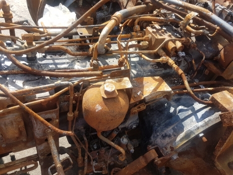 New Holland T7.175, T7.190, T7.210, T7.225 Rear Axle Centre Housing 47969097 - Задняя ось для Тракторов: фото 1 New Holland T7.175, T7.190, T7.210, T7.225 Rear Axle Centre Housing 47969097 - Задняя ось для Тракторов: фото 1